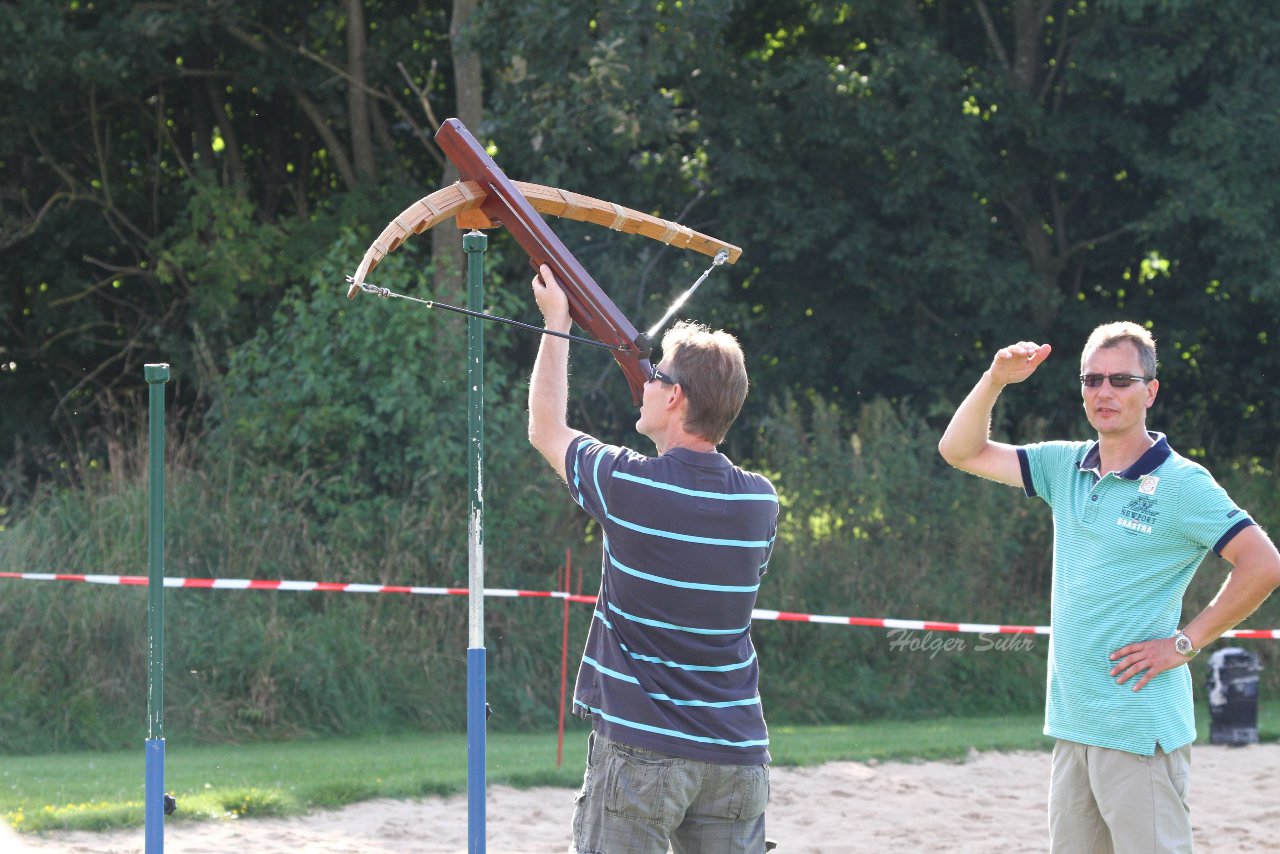 Bild 449 - Vogelschiessen am 18.8.12